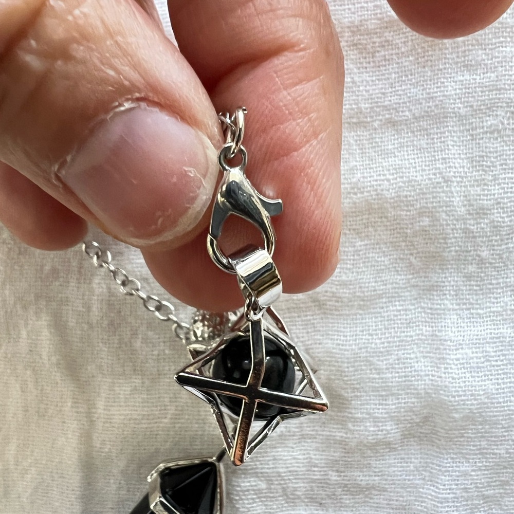 Merkaba Divination Quartz Crystal Pendulum - Picture 4 of 4